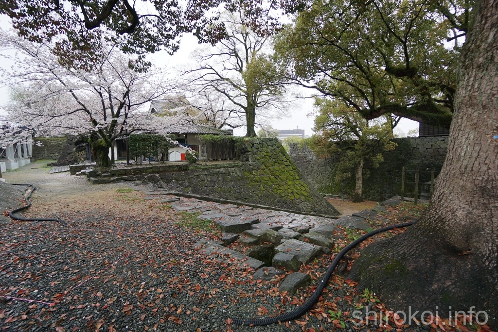 熊本城　本丸御殿の真下への通路