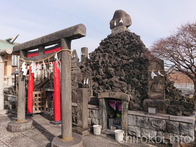 石浜神社　富士塚