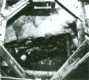 昭和34年に発見された石垣
