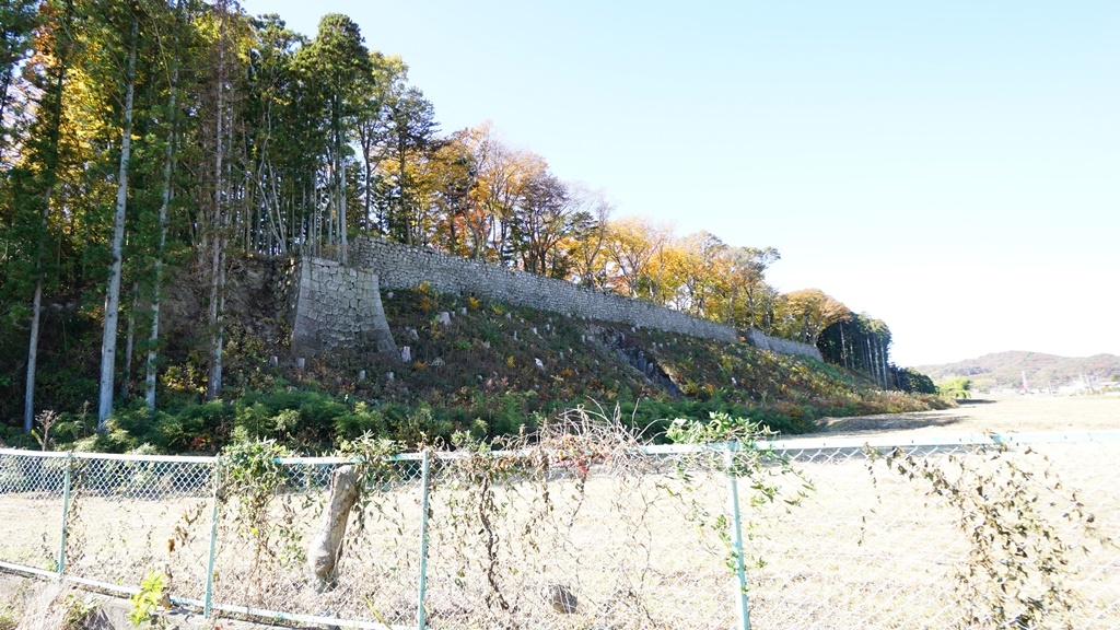 白河小峰城　北東裏側の石垣